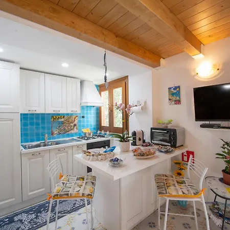 Casa Donna Cunce 펜션 *